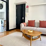 Central Hidden Gem Rustic Modern 2 Bedroom Flat